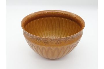 金物師　十一代　中川浄益　菊唐草彫り　モウル　建水　4.6寸(共箱付き、モール、茶道具、こぼし、水翻、和食器、四寸六分)(R-062588)
