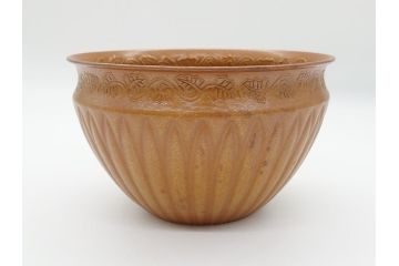 金物師　十一代　中川浄益　菊唐草彫り　モウル　建水　4.6寸(共箱付き、モール、茶道具、こぼし、水翻、和食器、四寸六分)(R-062588)