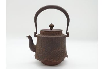 大正〜昭和初期　鉄瓶(藤紋?、草紋?、急須、茶道具)(R-062597)