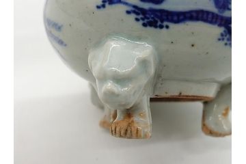 江戸期　染付　山水図　双耳　三足　香炉(猫脚、獣足、三つ足)(R-062600)