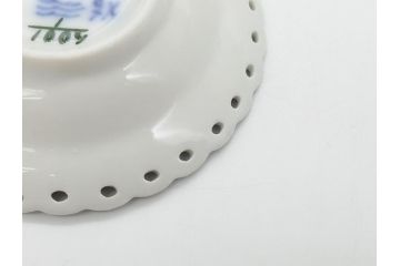デンマーク　ROYAL COPENHAGEN(ロイヤルコペンハーゲン)　ブルーフルーテッド　フルレース　約7.5cm　ミニプレート2枚セット(洋食器、バタープレート)(定価約2万4千円)(R-062605)