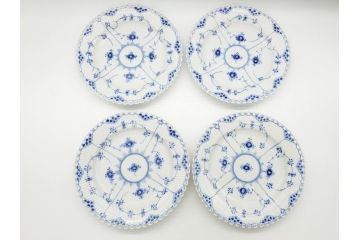 デンマーク　ROYAL　COPENHAGEN(ロイヤルコペンハーゲン)　ブルーフルーテッド　フルレース　約25cm　皿4枚セット(プレート、洋食器)(定価約172000円)(R-062613)