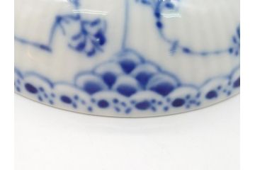 デンマーク　ROYAL COPENHAGEN　ロイヤルコペンハーゲン　ブルーフルーテッド　ハーフレース　シュガーボウル(シュガーポット、洋食器)(定価38,500円)(R-062617)