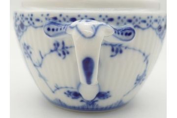 デンマーク　ROYAL COPENHAGEN　ロイヤルコペンハーゲン　ブルーフルーテッド　ハーフレース　シュガーボウル(シュガーポット、洋食器)(定価38,500円)(R-062617)