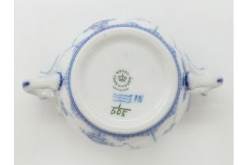デンマーク　ROYAL COPENHAGEN　ロイヤルコペンハーゲン　ブルーフルーテッド　ハーフレース　シュガーボウル(シュガーポット、洋食器)(定価38,500円)(R-062617)