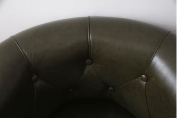 中古　美品　イタリア家具　ス・ミズーラ(SU MISURA)　ラグジュアリーな空間を演出するラウンジチェア(アームチェア、椅子、イス、一人掛け、1P)(R-062627)