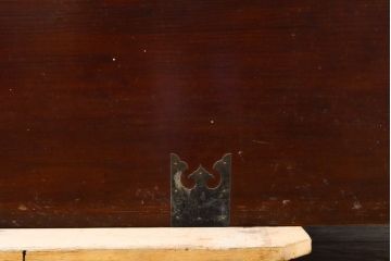 和製アンティーク　山形県最上地方の漆がキレイな長持(収納箱、時代箪笥、銭函、銭箱、ディスプレイ、店舗什器)(R-062635)