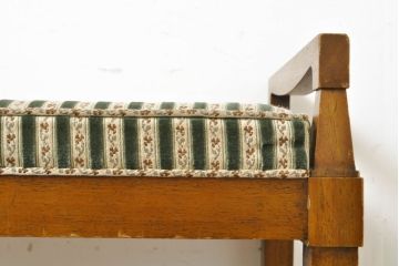 中古　DREXEL HERITAGE(ドレクセルヘリテイジ)　直線的なフォルムが美しいオットマン(スツール)(R-062636)