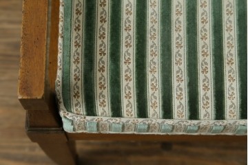 中古　DREXEL HERITAGE(ドレクセルヘリテイジ)　直線的なフォルムが美しいオットマン　(R-062637)