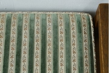 中古　DREXEL HERITAGE(ドレクセルヘリテイジ)　直線的なフォルムが美しいオットマン　(R-062637)