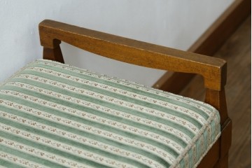 中古　DREXEL HERITAGE(ドレクセルヘリテイジ)　直線的なフォルムが美しいオットマン　(R-062637)