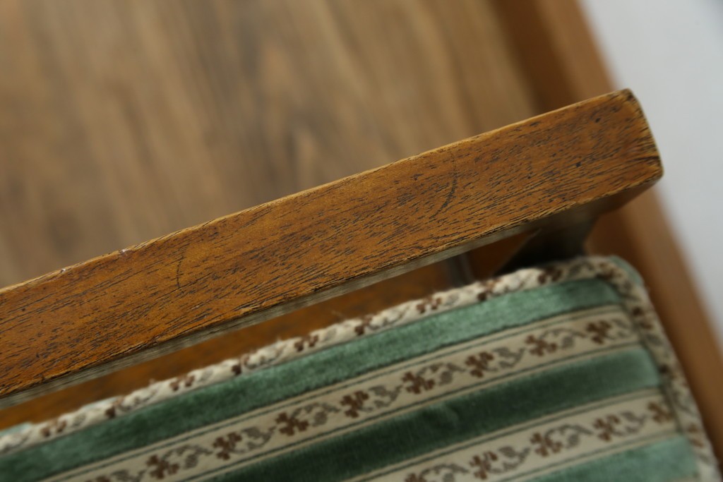 中古　DREXEL HERITAGE(ドレクセルヘリテイジ)　直線的なフォルムが美しいオットマン　(R-062637)