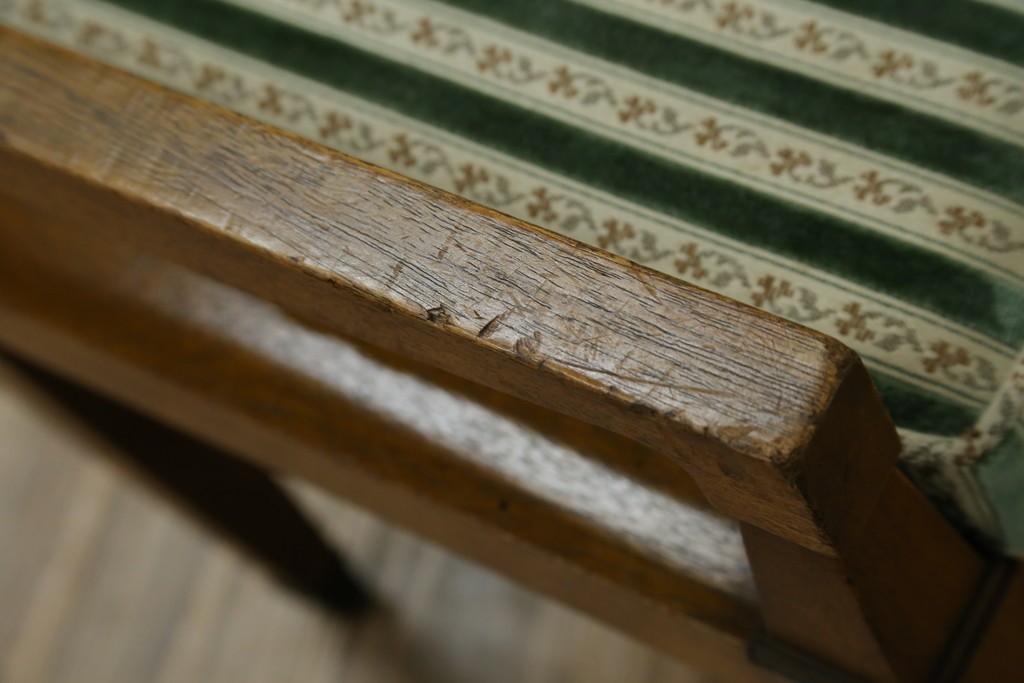 中古　DREXEL HERITAGE(ドレクセルヘリテイジ)　直線的なフォルムが美しいオットマン　(R-062637)