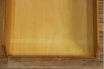 イギリスアンティーク　オーク材　使い込まれた木の風合いが魅力のシャツケース(ガラスケース、ショーケース、店舗什器、引き出し、陳列棚)(R-062646)
