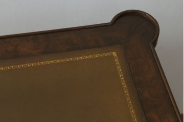中古　DREXEL HERITAGE(ドレクセルヘリテイジ)　レザートップがおしゃれなゲームテーブル(ダイニングテーブル、サイドテーブル、食卓、2人掛け、机、在宅ワーク用、在宅用、ワークデスク、本革)(R-062648)
