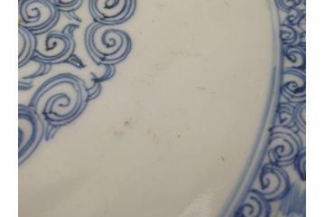 江戸期　古伊万里　染付　線描　花唐草　1尺3寸皿　約41cm　大皿(一尺三寸、和食器、和皿)(R-062655)