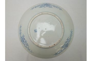江戸期　古伊万里　染付　線描　花唐草　1尺3寸皿　約41cm　大皿(一尺三寸、和食器、和皿)(R-062655)