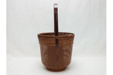 八木澤啓造(蒼かん)　時雨花籠(共箱付き、花入、竹工芸、花カゴ、竹細工、手付、竹かご)(R-062662)