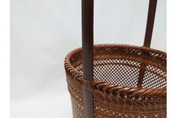 八木澤啓造(蒼かん)　時雨花籠(共箱付き、花入、竹工芸、花カゴ、竹細工、手付、竹かご)(R-062662)