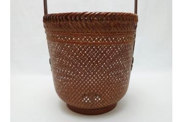 八木澤啓造(蒼かん)　時雨花籠(共箱付き、花入、竹工芸、花カゴ、竹細工、手付、竹かご)(R-062662)