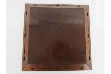 大正〜明治期　桑()　透かし彫りが上品なアクセントになる四方盆(共箱付き、お盆、トレー、くわ)(R-062673)