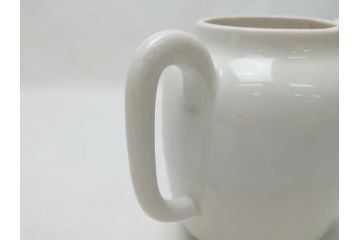  	三浦竹泉　白磁　古窯　水注(共箱付き、茶道具、煎茶道、書道、水次、みずつぎ、茶陶、京焼、茶器)(R-062675)