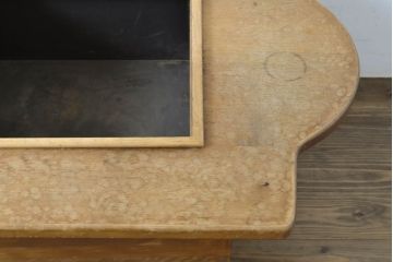 和製ビンテージ　激レアデザイン　特注　総無垢材　和モダンデザインの囲炉裏テーブル(ローテーブル、木製火鉢、長火鉢、センターテーブル、リビングテーブル、座卓、食卓、ヴィンテージ)(R-062684)
