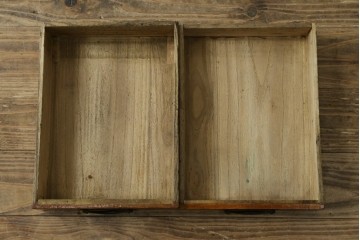 和製アンティーク　江戸期から明治期　三方欅(ケヤキ)材　重ねた花びらの様な杢目が美しい佐渡箪笥ローチェスト　(R-062686)