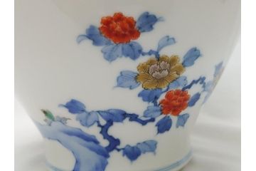 酒井田柿右衛門　花鳥文　孔雀　牡丹　花瓶(花器、花入れ、フラワーベース)(R-062689)