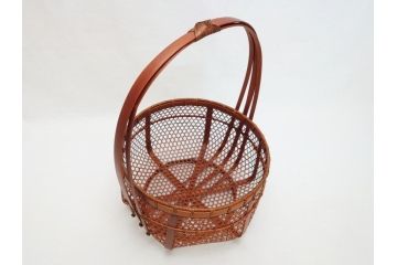 八木澤啓造　黙心　古竹六ツ目手付籠　手付花籠(共箱付き、花器、花入、竹編み、竹工芸、竹籠)(R-062692)
