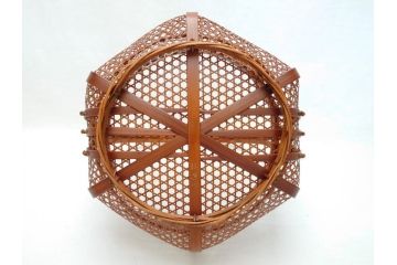 八木澤啓造　黙心　古竹六ツ目手付籠　手付花籠(共箱付き、花器、花入、竹編み、竹工芸、竹籠)(R-062692)