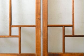 アンティーク建具　大正ロマン　ノスタルジックな雰囲気を醸し出す色ガラス入り引き戸2枚セット(ガラス戸、建具)(R-062696)