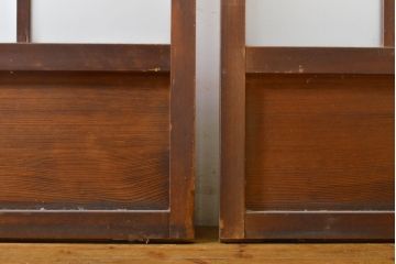 アンティーク建具　シンプルなデザインでお部屋に取り入れやすいガラス戸2枚セット(引き戸、建具)(R-062699)