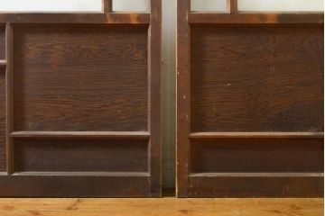 アンティーク建具　大正ロマン　ノスタルジックな雰囲気を醸し出す古い洋館のガラス戸2枚セット(引き戸、建具)(R-062703)