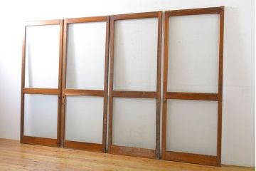 アンティーク建具　シンプルなデザインでお部屋に取り入れやすいガラス戸4枚セット(引き戸、建具)(R-062706)