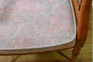 中古　DREXEL HERITAGE(ドレクセルヘリテイジ)　くつろぎの時間を演出するアームチェア(椅子、イス、ダイニングチェア)(R-062710)