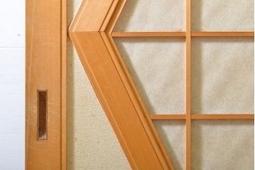 レトロ建具　昭和レトロ　個性的なデザインが目を惹くひし型引き戸1枚(障子戸、板戸、建具)(R-062714)