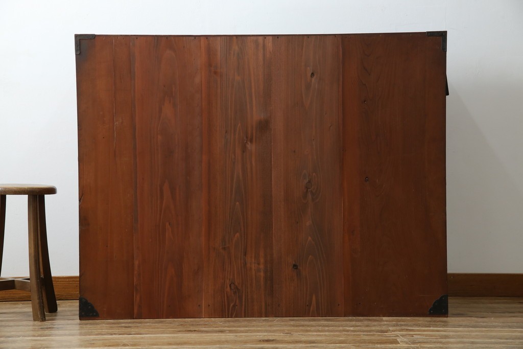 和製アンティーク　明治期　前面栗材　閂(カンヌキ)付き　古びた佇まいが趣き深い最上箪笥(時代箪笥)　(R-062719)