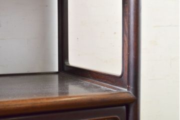 和製アンティーク　昭和初期　総紫檀(シタン)材　漆絵　激レア!!佐藤中将に贈られた漆塗りの飾り棚(違い棚、茶棚、収納棚、戸棚)(R-062722)