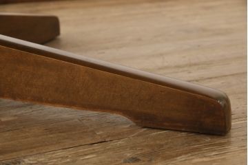 和製ビンテージ　北海道民芸家具　希少な絶版品!!特大サイズのラウンドダイニングテーブル(丸テーブル、ラウンドテーブル、4人掛け、6人掛け、ヴィンテージ)(R-062733)