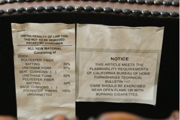 中古　美品　イギリス高級家具　THEODORE ALEXANDER(セオドア・アレキサンダー)　挽物脚が目を惹く!クラシカルなデザインがおしゃれなダイニングチェア　(R-062735)