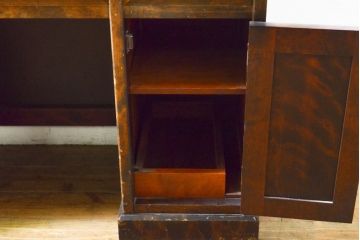 中古　北海道民芸家具　落ち着きのある大人の空間を演出するドレッサー&スツールセット(鏡台、化粧台)(R-062736)