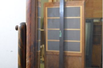 中古　北海道民芸家具　落ち着きのある大人の空間を演出するドレッサー&スツールセット(鏡台、化粧台)(R-062736)