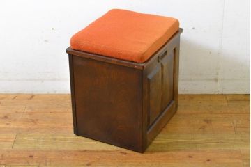 中古　北海道民芸家具　落ち着きのある大人の空間を演出するドレッサー&スツールセット(鏡台、化粧台)(R-062736)