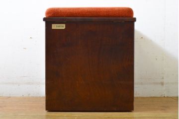 中古　北海道民芸家具　落ち着きのある大人の空間を演出するドレッサー&スツールセット(鏡台、化粧台)(R-062736)