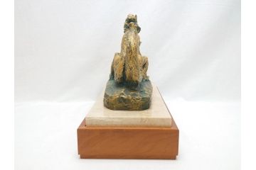 彫塑家　北村西望　「恵み」　龍　置物　銅像(共箱付き、置き物、辰、竜、ブロンズ製)(R-062745)