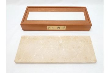 彫塑家　北村西望　「恵み」　龍　置物　銅像(共箱付き、置き物、辰、竜、ブロンズ製)(R-062745)