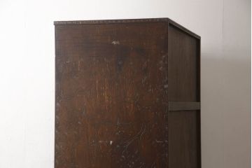 中古　伝統工芸　軽井沢彫り　趣ある色合いと細やかな彫刻が目を惹くワードローブ(洋服タンス、収納棚、戸棚、引き出し、キャビネット)(R-062756)