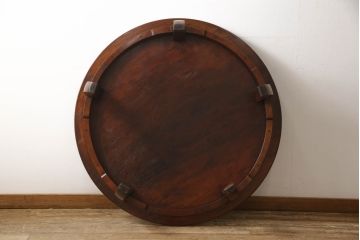 中古　美品　昭和後期　天板一枚板　極厚天板　シックな色合いと丸みを帯びた脚が和モダンな雰囲気を醸し出す丸テーブル(ちゃぶ台、座卓、ローテーブル、センターテーブル)(R-062759)