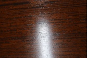 中古　大阪唐木指物　中澤唐木　紫檀(シタン)材　丸みを帯びたデザインの脚と帯板に施された彫刻が目を惹く座卓(ローテーブル、食卓、センターテーブル)(R-062760)